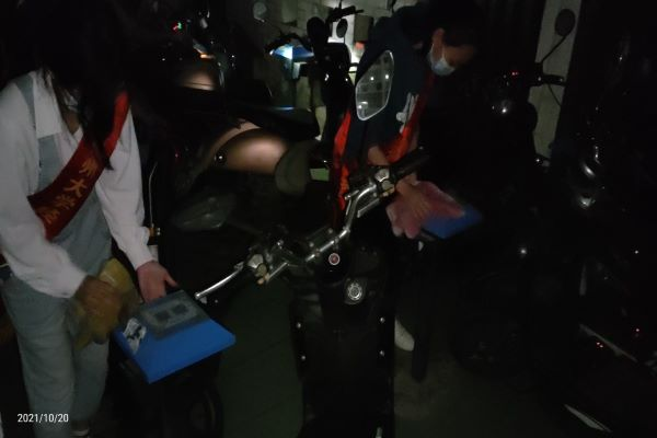 青2